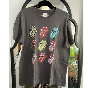 NWT Rolling Stones graphic tee